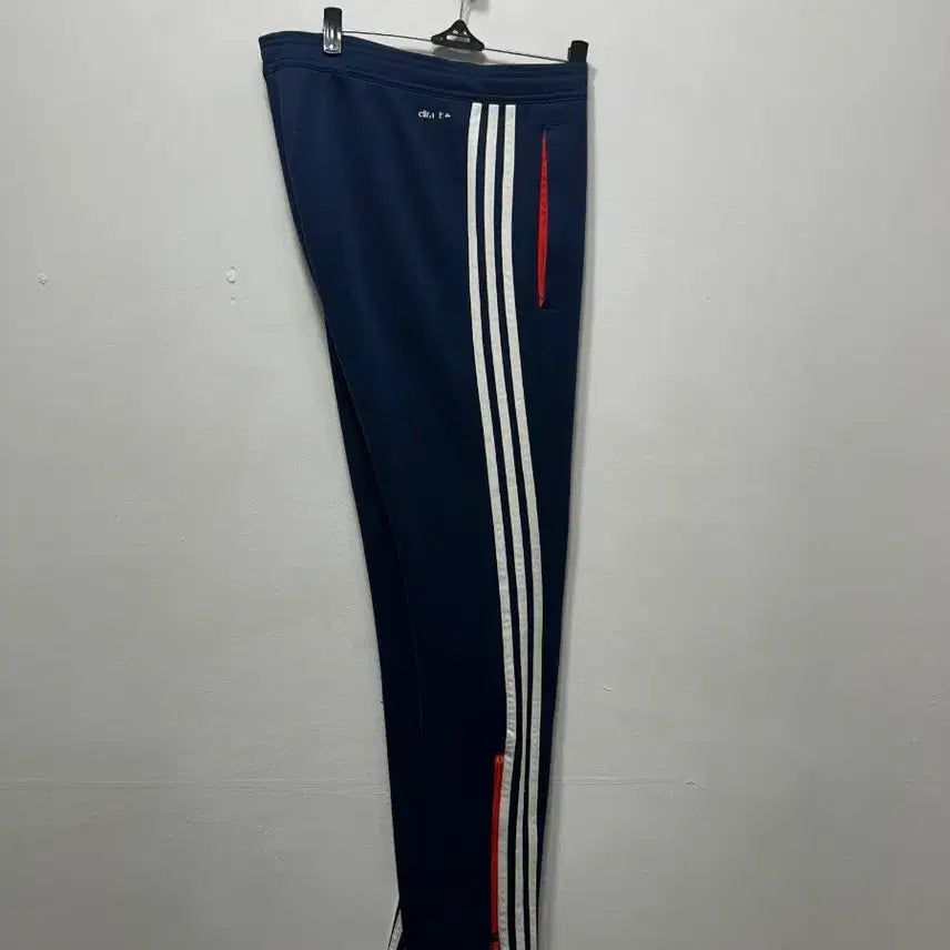 [BUNJANG] Adidas Navy Three-Stripe Training Pants M / 아디다스 네이비 삼선 트레이닝 바지 M