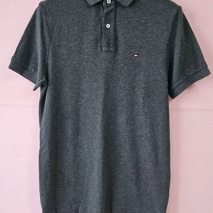 [SOLD OUT] 타미힐피거 차콜 그레이 반팔 카라티. S/P