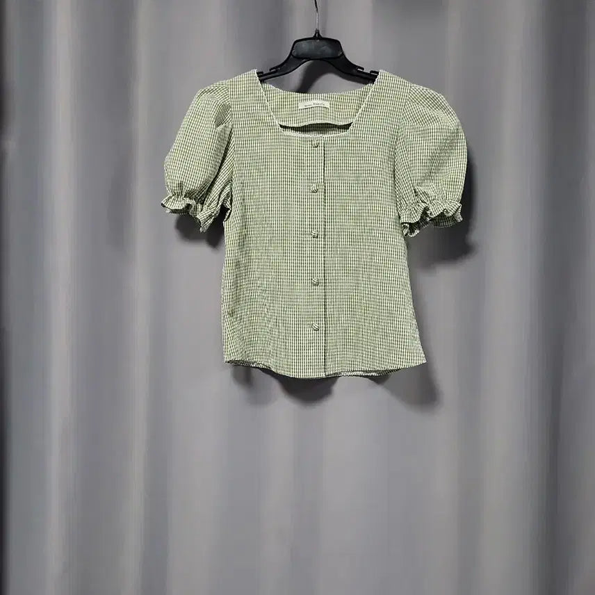 [SOLD OUT] 잔체크 퍼프 블라우스