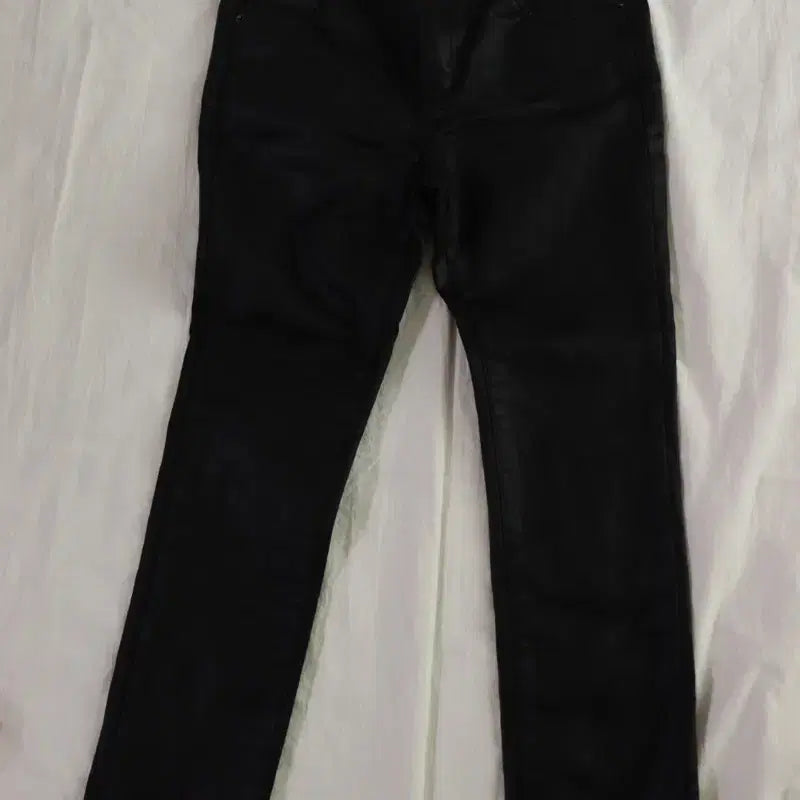 [BUNJANG] The Tilly Gray Black Coating Jeans (Size ~55.5) / 더틸버리 블랙 코팅진 (~55반)