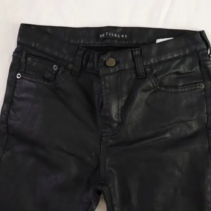 [BUNJANG] The Tilly Gray Black Coating Jeans (Size ~55.5) / 더틸버리 블랙 코팅진 (~55반)
