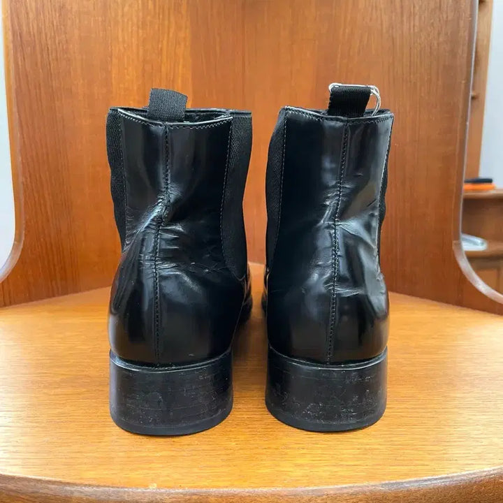 [SOLD OUT] [235] 프라다 앵클 부츠