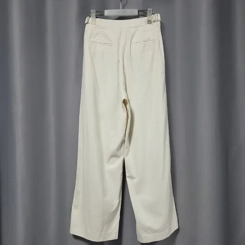 [SOLD OUT] 옆 버클 와이드 면 슬랙스