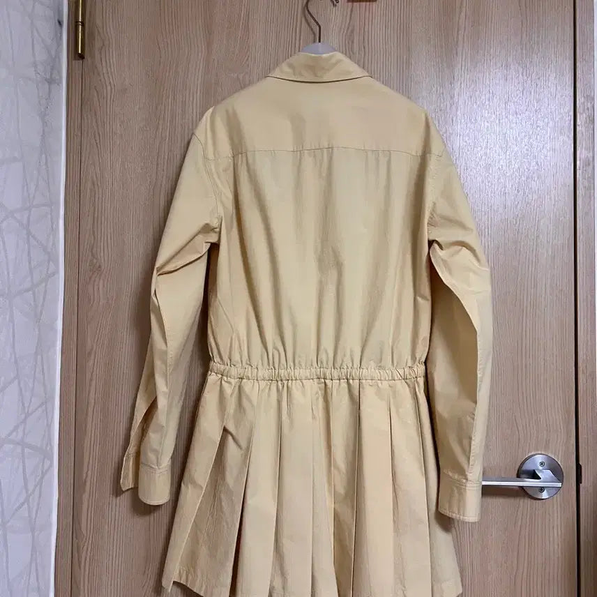[BUNJANG] HOWUS Butter Yellow Pleated Dress / HOWUS 호와스 원피스