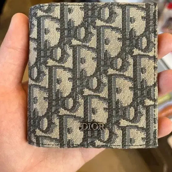 [SOLD OUT] 디올 오블리크 반지갑