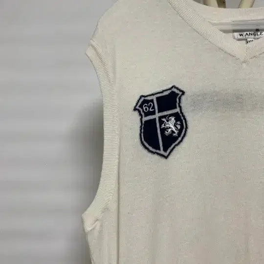 [BUNJANG] W.ANGLE White Knit Vest / W.ANGLE 화이트 니트 조끼 105