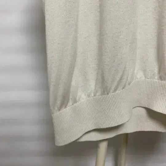[BUNJANG] W.ANGLE White Knit Vest / W.ANGLE 화이트 니트 조끼 105