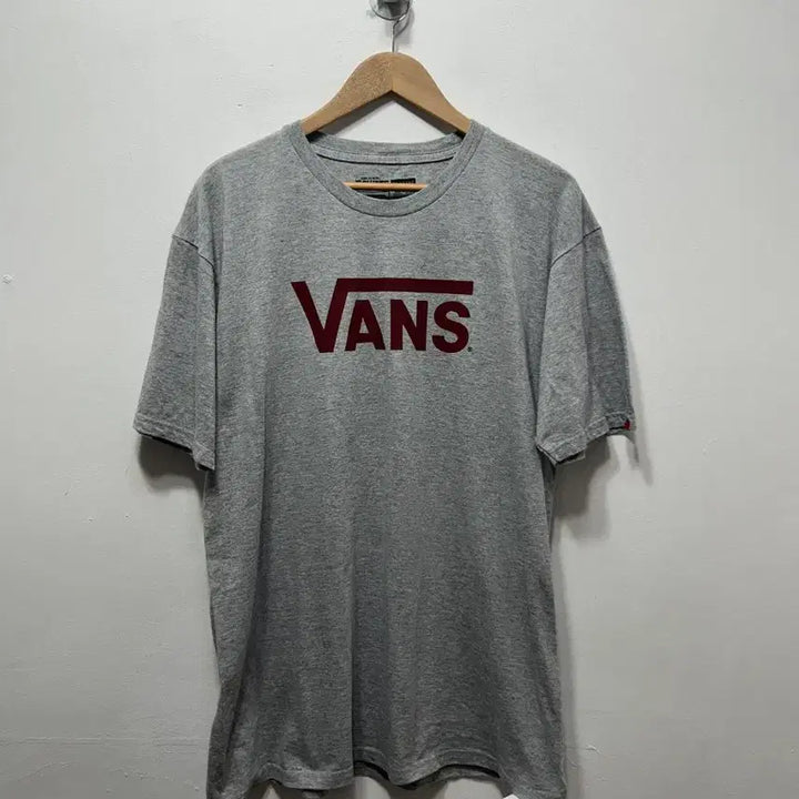 [BUNJANG] Vans Gray Logo T-Shirt (L) / 반스 VANS 회색 로고 반팔 티셔츠 L