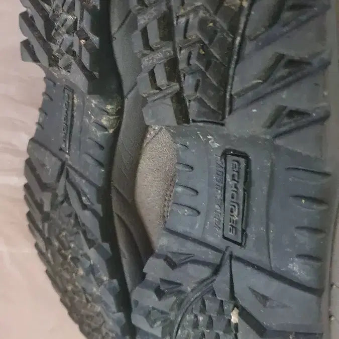 [BUNJANG] Echobora Hiking Shoes / 에코로바 등산화