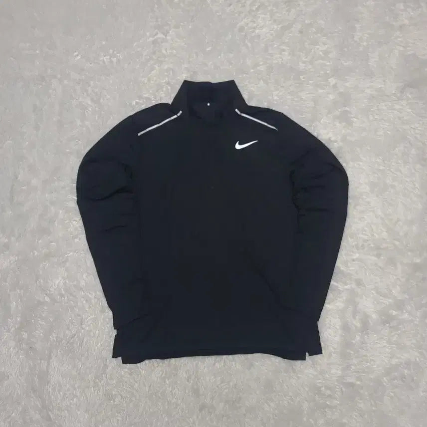 [SOLD OUT] 나이키 DRI-FIT 하프집업 L