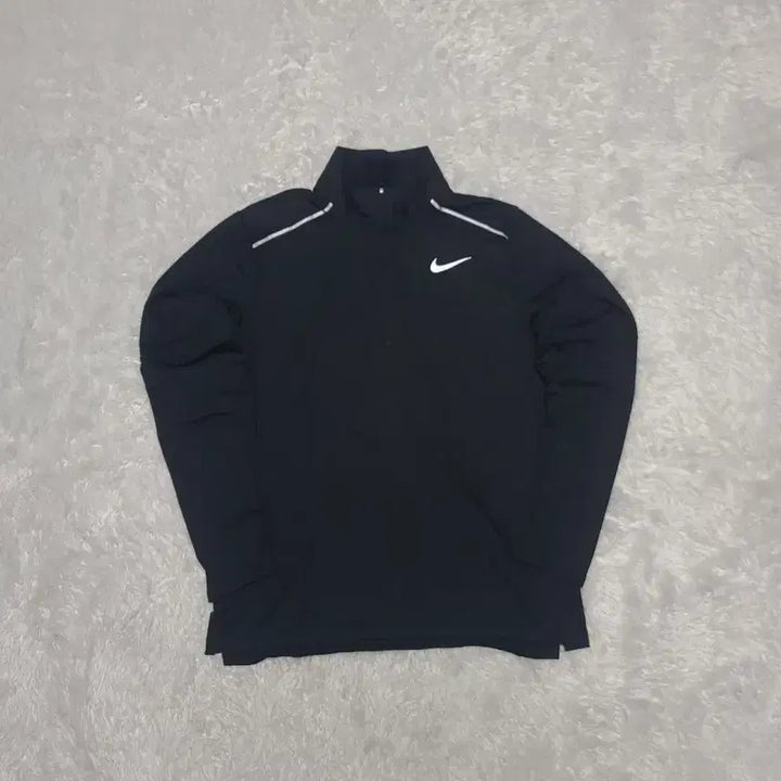 [SOLD OUT] 나이키 DRI-FIT 하프집업 L