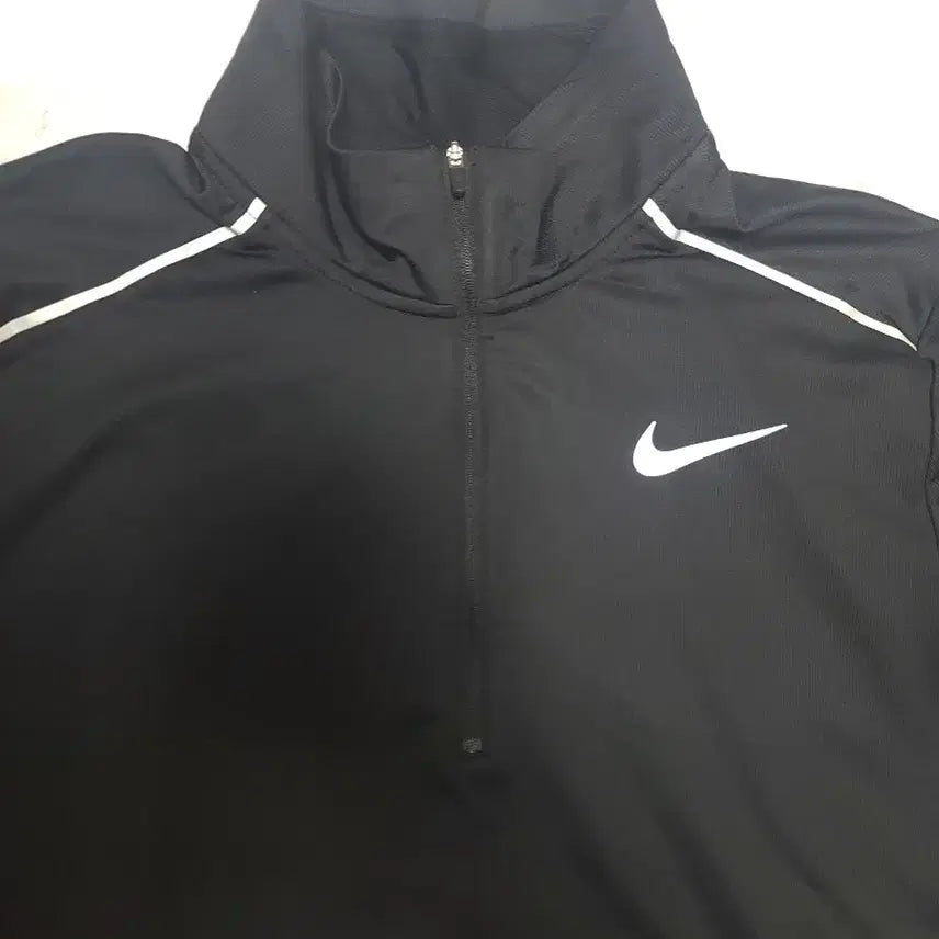 [SOLD OUT] 나이키 DRI-FIT 하프집업 L