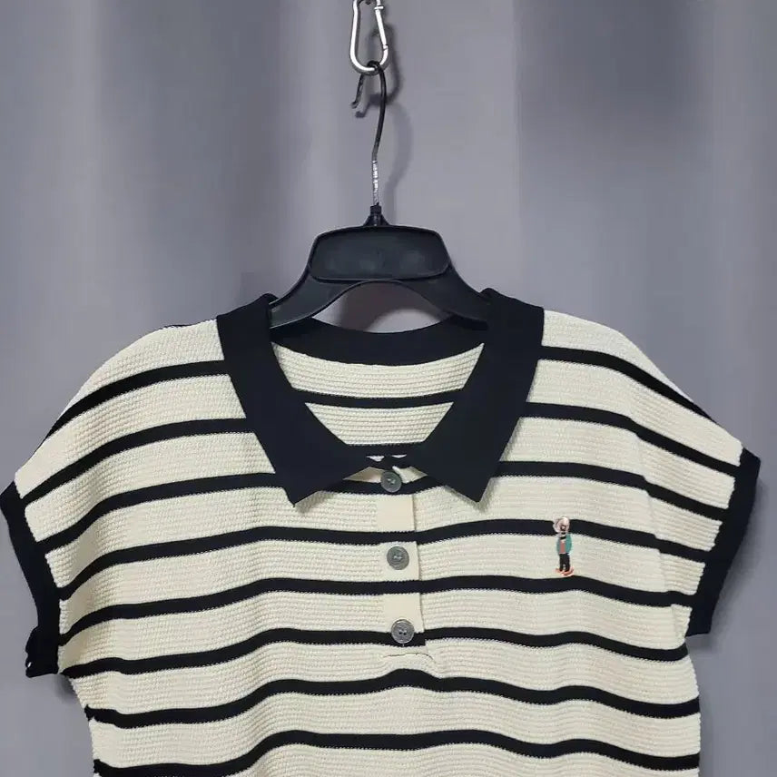 [SOLD OUT] 카라 단가라 니트