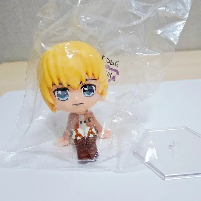 [SOLD OUT] (미개봉)진격의 거인 버블히어로 아르민알레트로