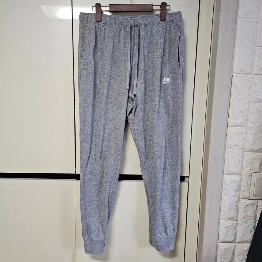 [SOLD OUT] 나이키 NSW 클럽 저지 조거팬츠 (BV2762-063)34~36