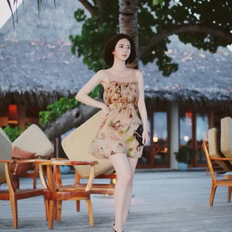 [BUNJANG] Amelie Milk Cocoa Draping Flower Dress / amelie 밀크코코아 자체제작 아멜리에 드레이핑 플라워 드레스 원피스