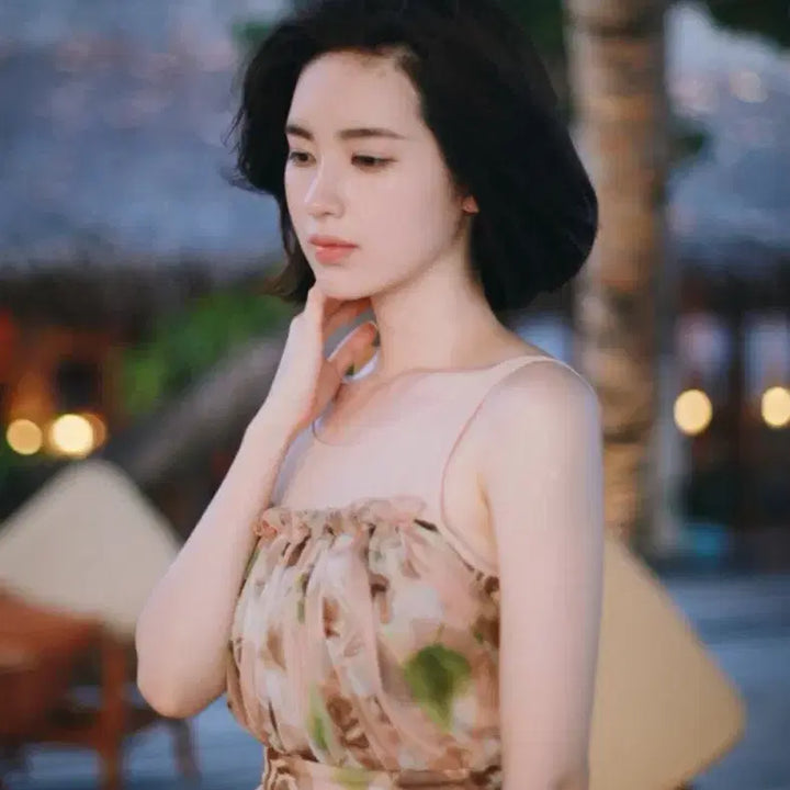 [BUNJANG] Amelie Milk Cocoa Draping Flower Dress / amelie 밀크코코아 자체제작 아멜리에 드레이핑 플라워 드레스 원피스