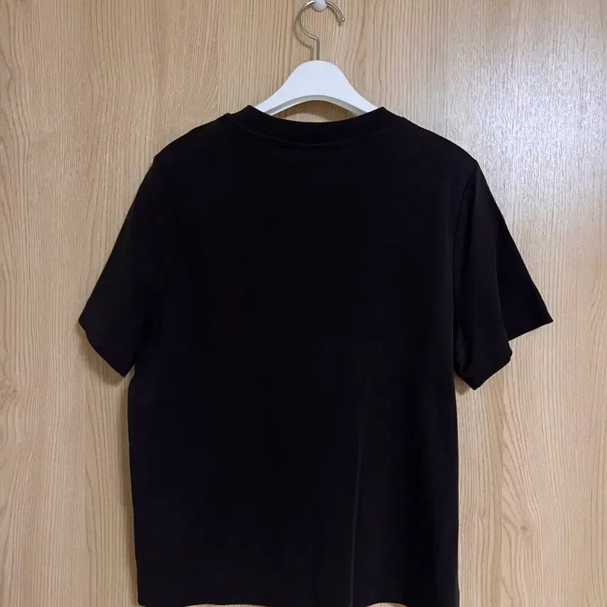 [SOLD OUT] COS 코스 반팔티셔츠 다크브라운