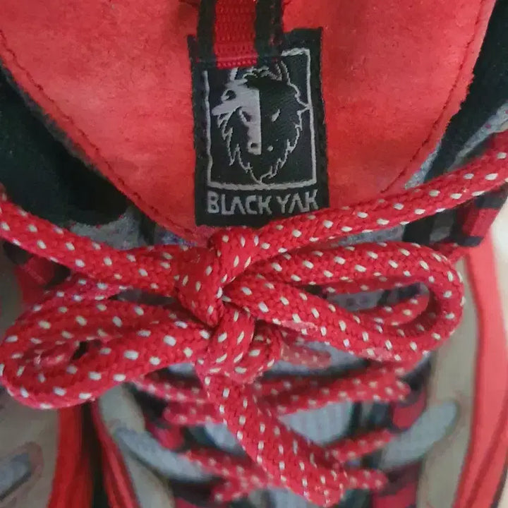 [BUNJANG] Black Yak Zingo Hiking Boots / 블랙야크 등산화