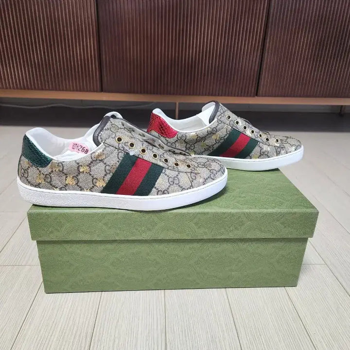 [BUNJANG] Gucci GG Supreme Sneakers / 구찌 스니커즈 GG 슈프림 레드/그린 백