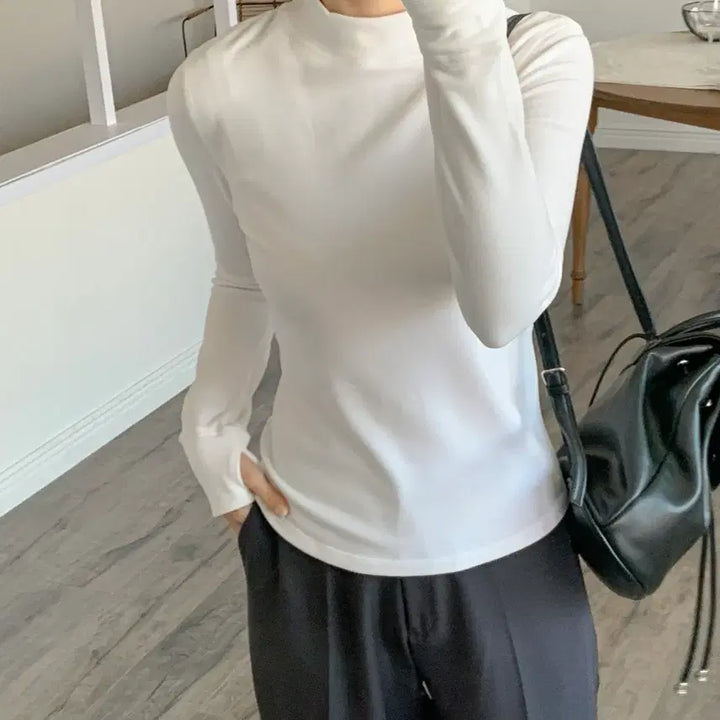 [SOLD OUT] 화이트 목폴라 긴팔티