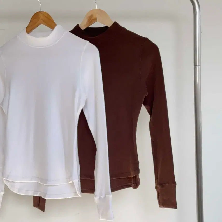 [SOLD OUT] 화이트 목폴라 긴팔티