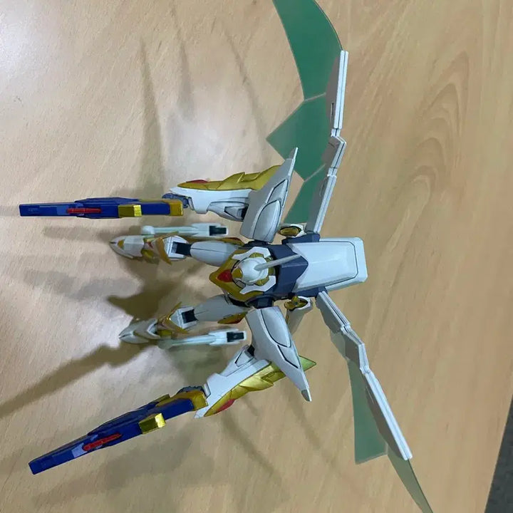 [SOLD OUT] 반다이 코드기어스 hg 란슬롯 알비온