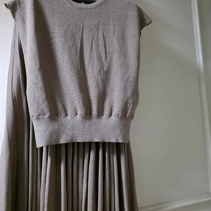 [SOLD OUT] 더캐시미어 셋업 ss25