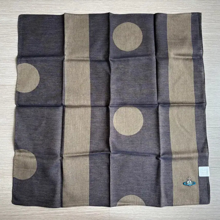 [BUNJANG] Vivienne Westwood Petit Silk Scarf / 비비안웨스트우드 손수건 쁘띠