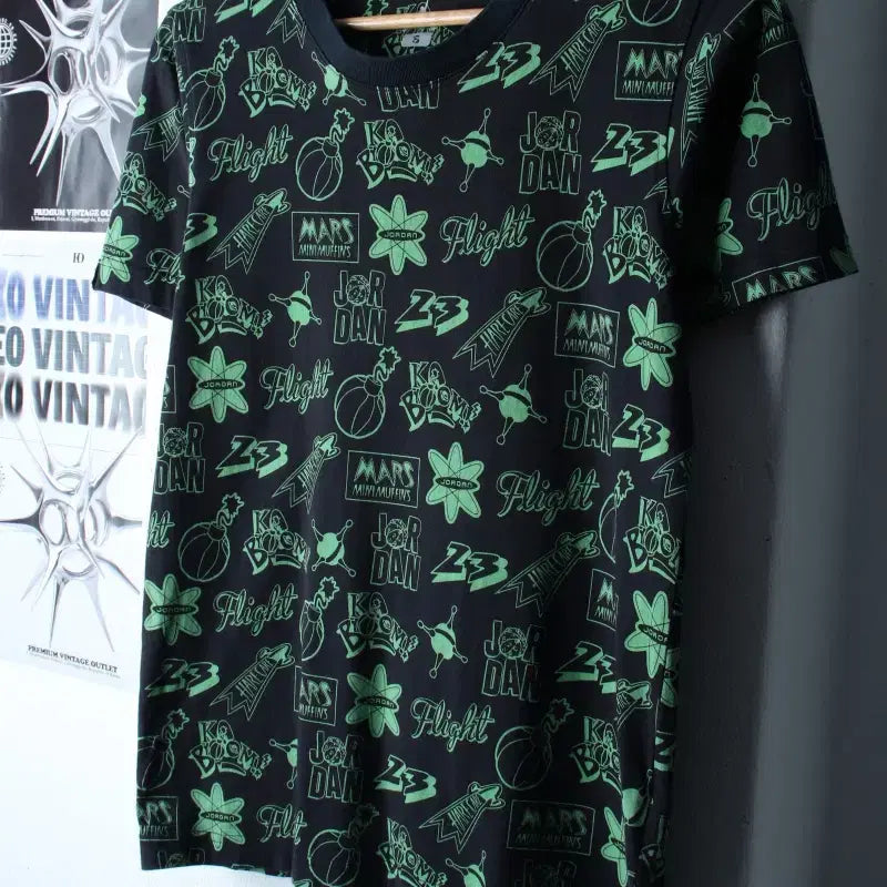 [BUNJANG] Jordan Pattern T-Shirt Green Old School / (S) 조던 반팔 티셔츠 패턴 그린 올드스쿨-184FD