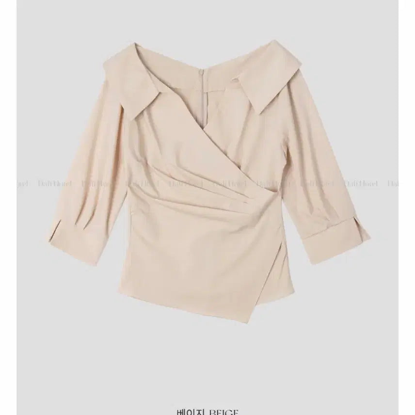[BUNJANG] Dahlihotel Blonde V-Neck Wrap Blouse / 달리호텔 블론드 카라 브이넥 랩 셔링 블라우스