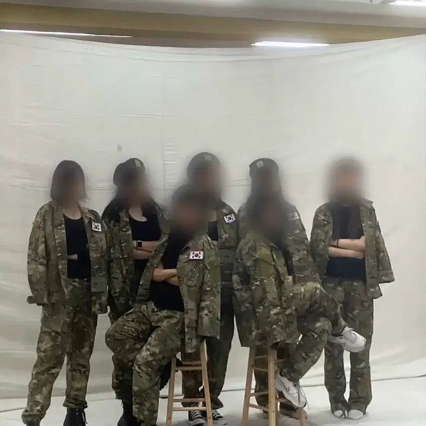 [BUNJANG] Military Uniform Rental Set for Graduation Photoshoot / <남녀가능/단체추천/당일가능> 졸업사진 군복 대여