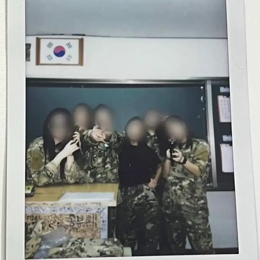 [BUNJANG] Military Uniform Rental Set for Graduation Photoshoot / <남녀가능/단체추천/당일가능> 졸업사진 군복 대여