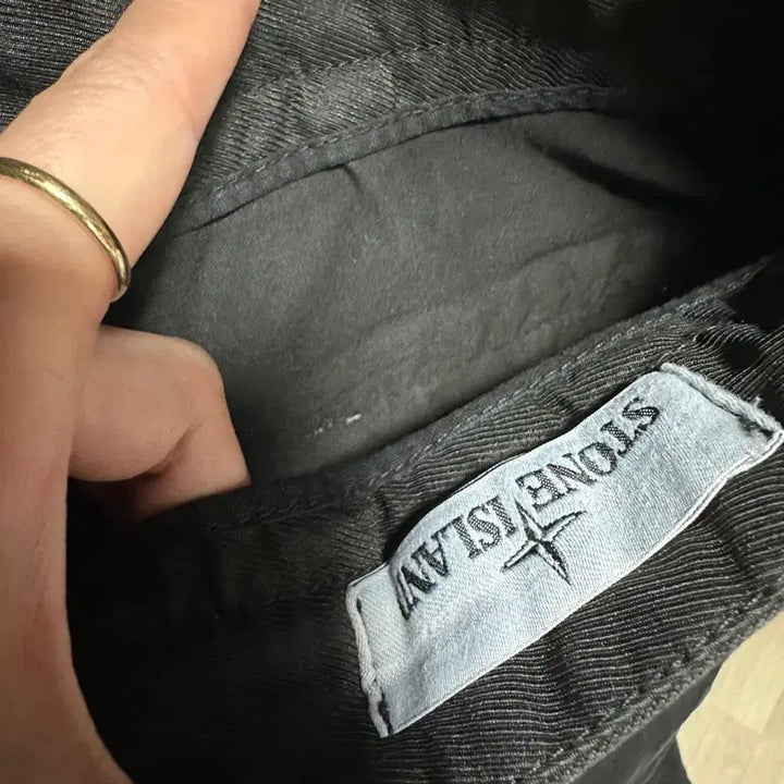 [BUNJANG] Stone Island Black Cargo Pants / 스톤아일랜드 블랙 카고 바지