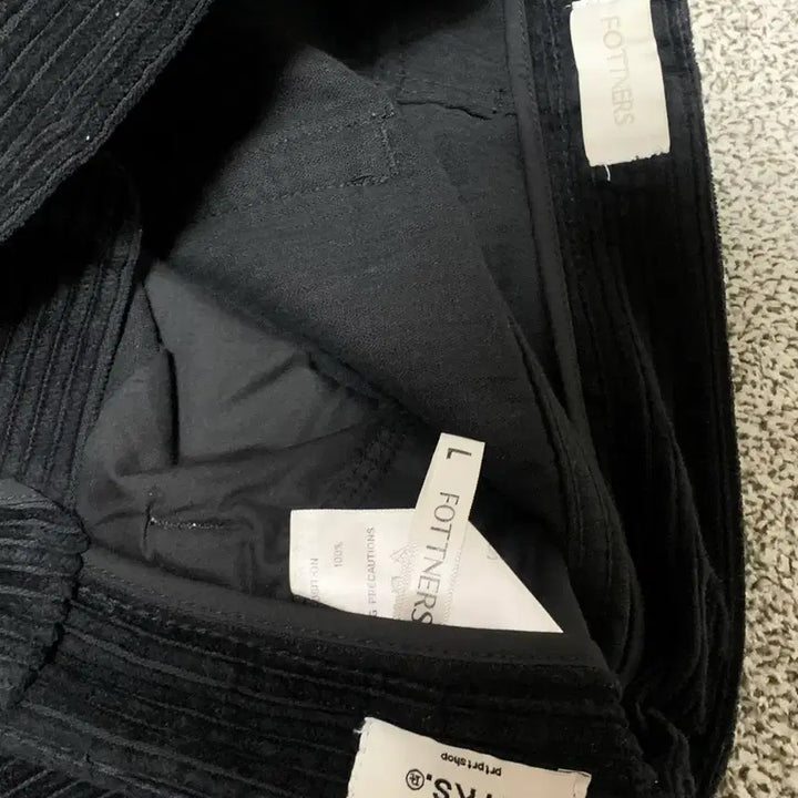 [BUNJANG] FOTTNERS prtprt Shop Corduroy Cargo Wide Pants / FOTTNERS prtprt shop 콜라보 코듀로이 카고 와이드 팬츠