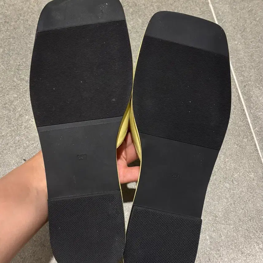 [BUNJANG] Ribbon Slipper Sandals Mules / 리본 슬리퍼 샌들 뮬