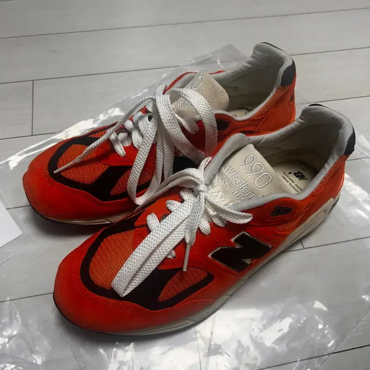[SOLD OUT] 뉴발란스 990v2 오렌지 팝니다.