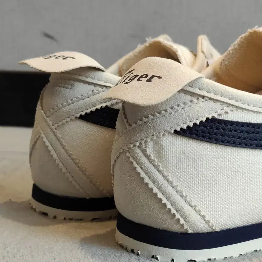 [BUNJANG] Onitsuka Tiger 1183A360-205 Retro Sneakers / [정품] 오니츠카 타이거  레트로 운동화 1183A360-205