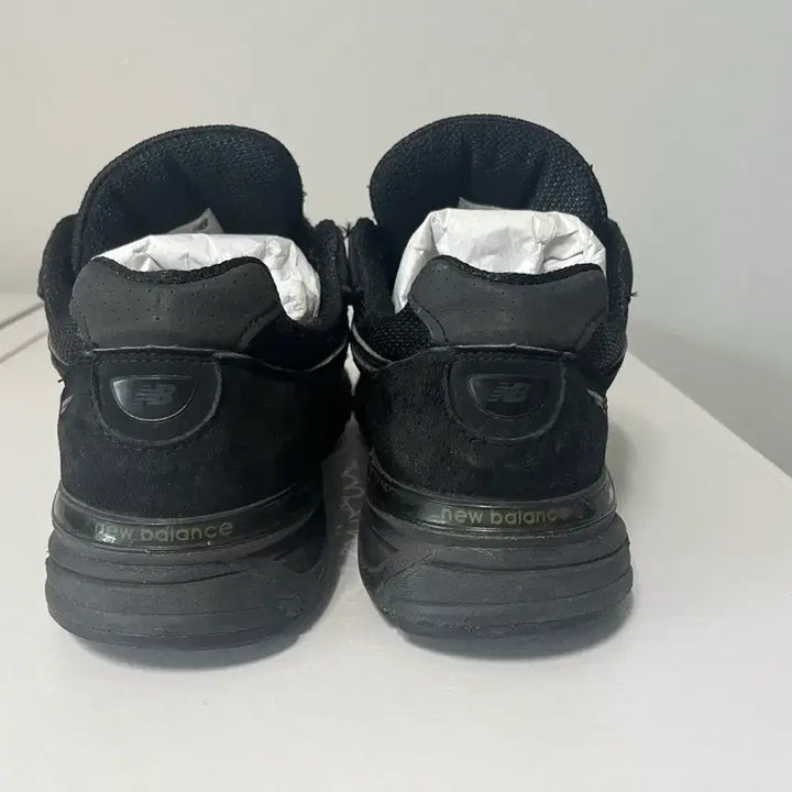 [BUNJANG] New Balance 990v4 Triple Black Sneakers / 뉴발란스 990v4 트리플블랙 255