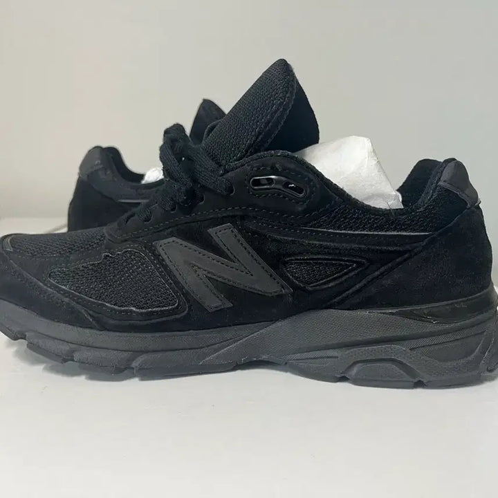 [BUNJANG] New Balance 990v4 Triple Black Sneakers / 뉴발란스 990v4 트리플블랙 255