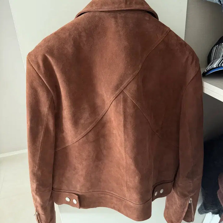 [SOLD OUT] (1)웨이비니스 서지 크롭 스웨이드 자켓