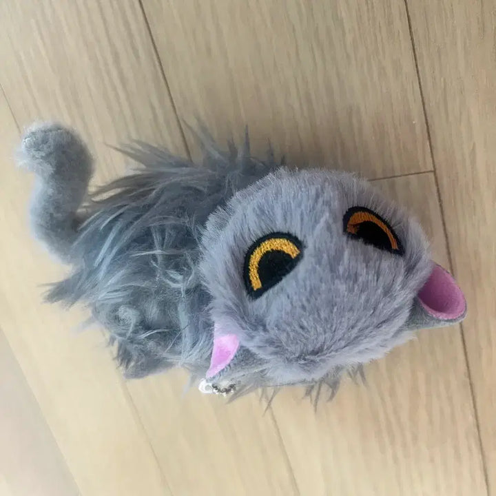[BUNJANG] Unbroken Cat Gray Plush / 길들여지지않는고양이 회색