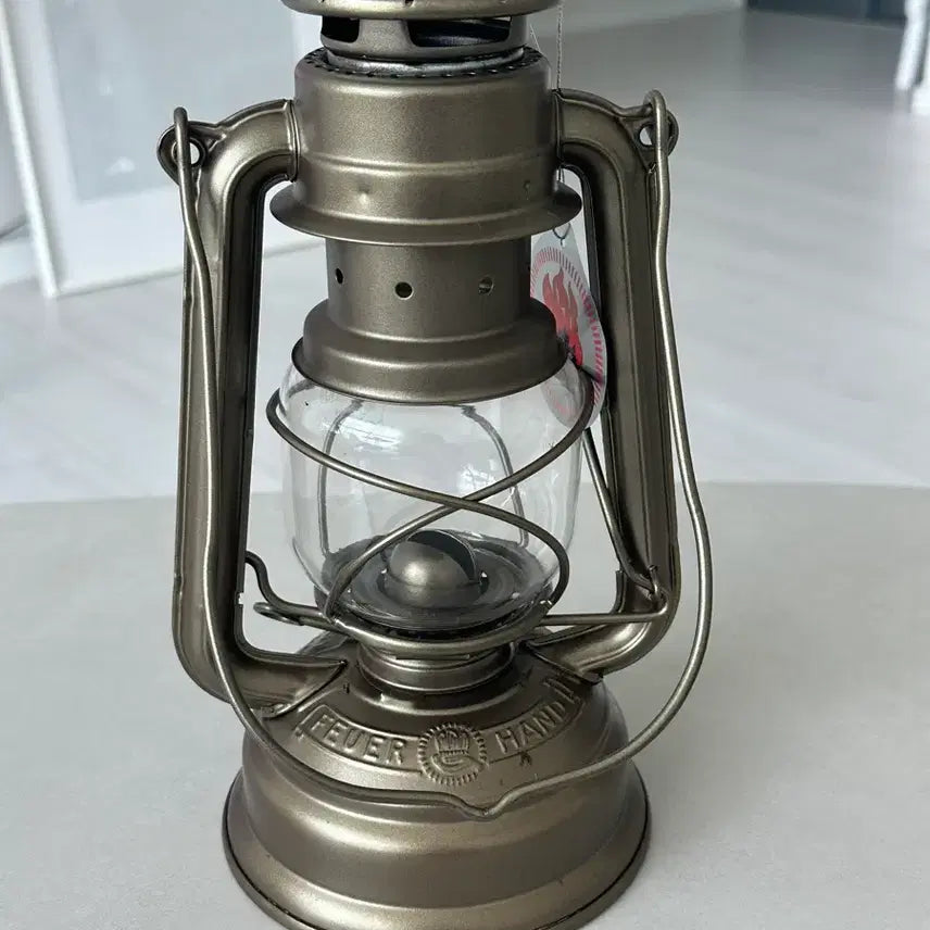 [SOLD OUT] FEUERHAND 퓨어핸드 랜턴 독일제