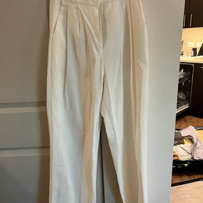 [BUNJANG] The Vonue Cotton Tucked Pants White / 핀턱코튼팬츠 화이트(유튜버 황꿀)