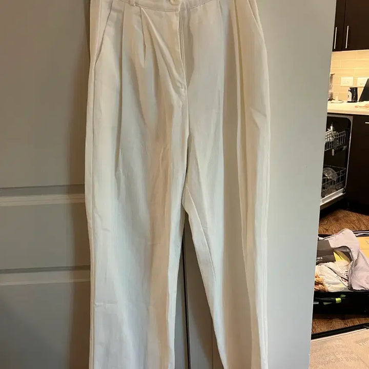 [BUNJANG] The Vonue Cotton Tucked Pants White / 핀턱코튼팬츠 화이트(유튜버 황꿀)
