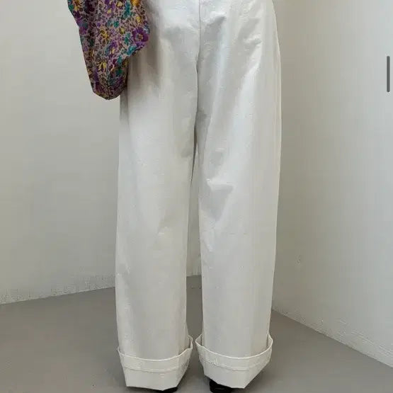 [BUNJANG] The Vonue Cotton Tucked Pants White / 핀턱코튼팬츠 화이트(유튜버 황꿀)