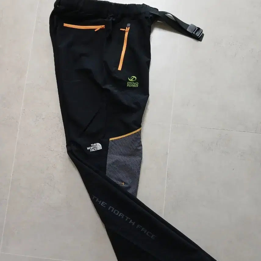[SOLD OUT] 노스페이스(여29)봄여름 등산바지 (여성용)