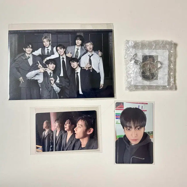 [SOLD OUT] 방탄 아리랑 위버스 특전 정국키링+포카