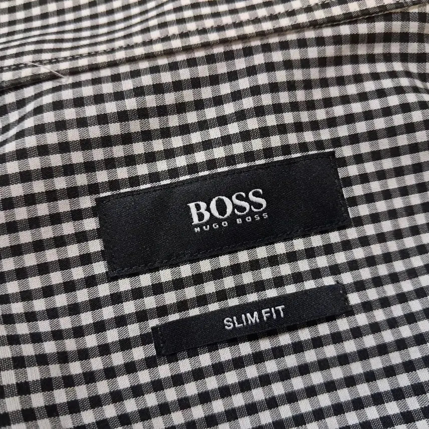 [SOLD OUT] <명품> 휴고보스 셔츠 (105사이즈)