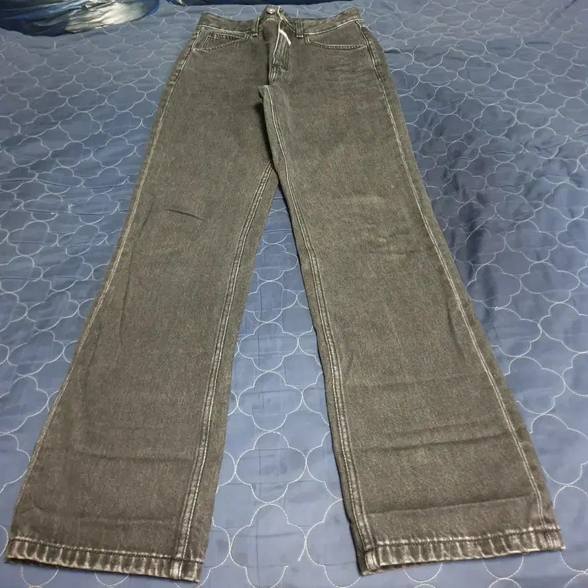 [BUNJANG] Marithe Francois Girbaud Straight Fit Double Button Denim Pants Black Blue (27) / (품절) 마리떼프랑소와저버 스트레이트핏 더블버튼 데님팬츠 흑청 (27)